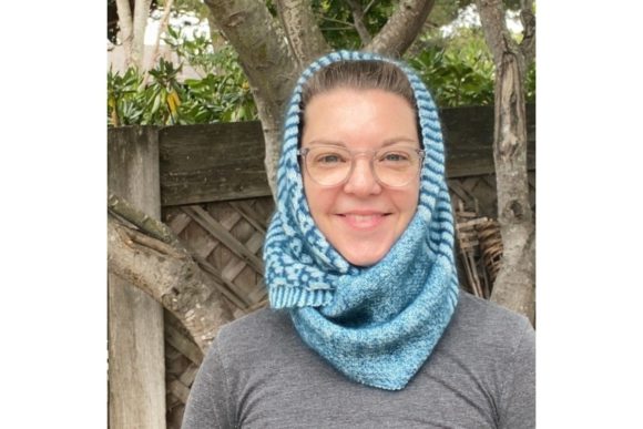 Dual Dualities Cowl: A Celebration of Contrasts in Textile Art