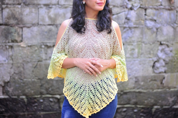 Exploring the Versatility of the Safiya Lacy Poncho: A Stylish and Customizable Fashion Statement